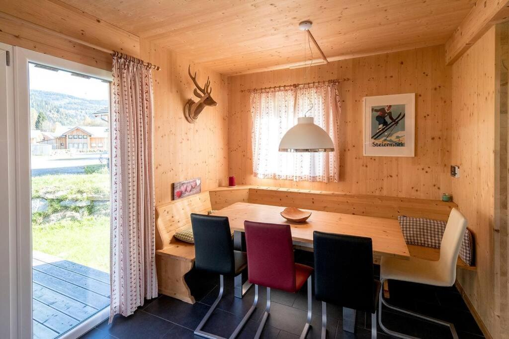 Chalet Murau: Luxurious 5 Star Chalet In Ski Area Kreischberg ภายนอก รูปภาพ